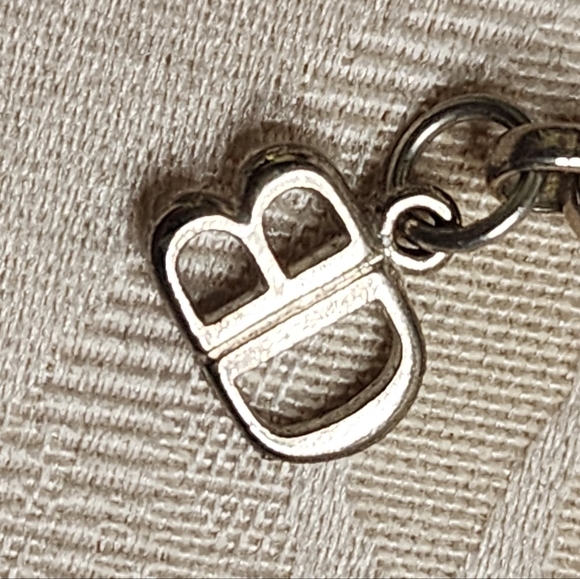 Vintage Signed DB Aurora Borealis Silver Choker Necklace with Teardrop Pendant - Picture 7 of 12